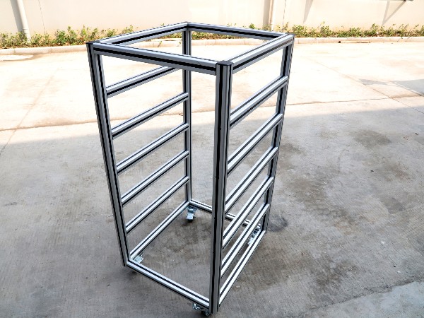 泰州鋁合金框架廠家，材質用的是6063-T5