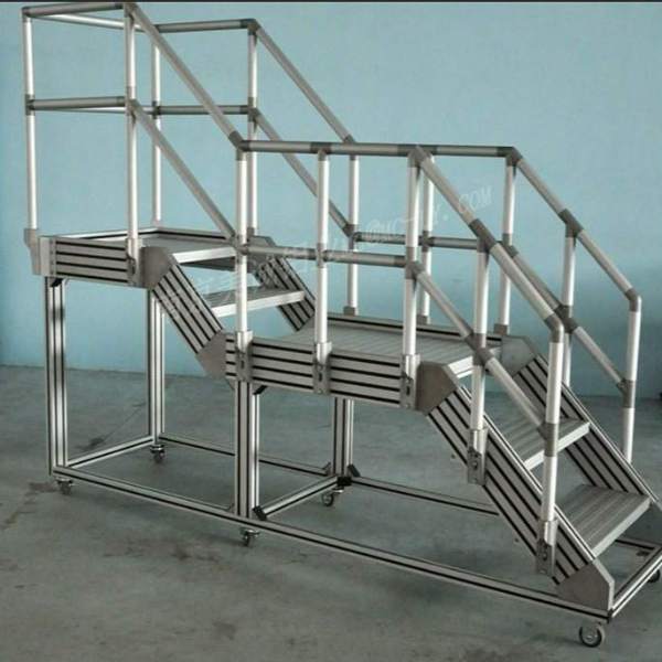 鋁型材定制踏臺的優(yōu)點有哪些？